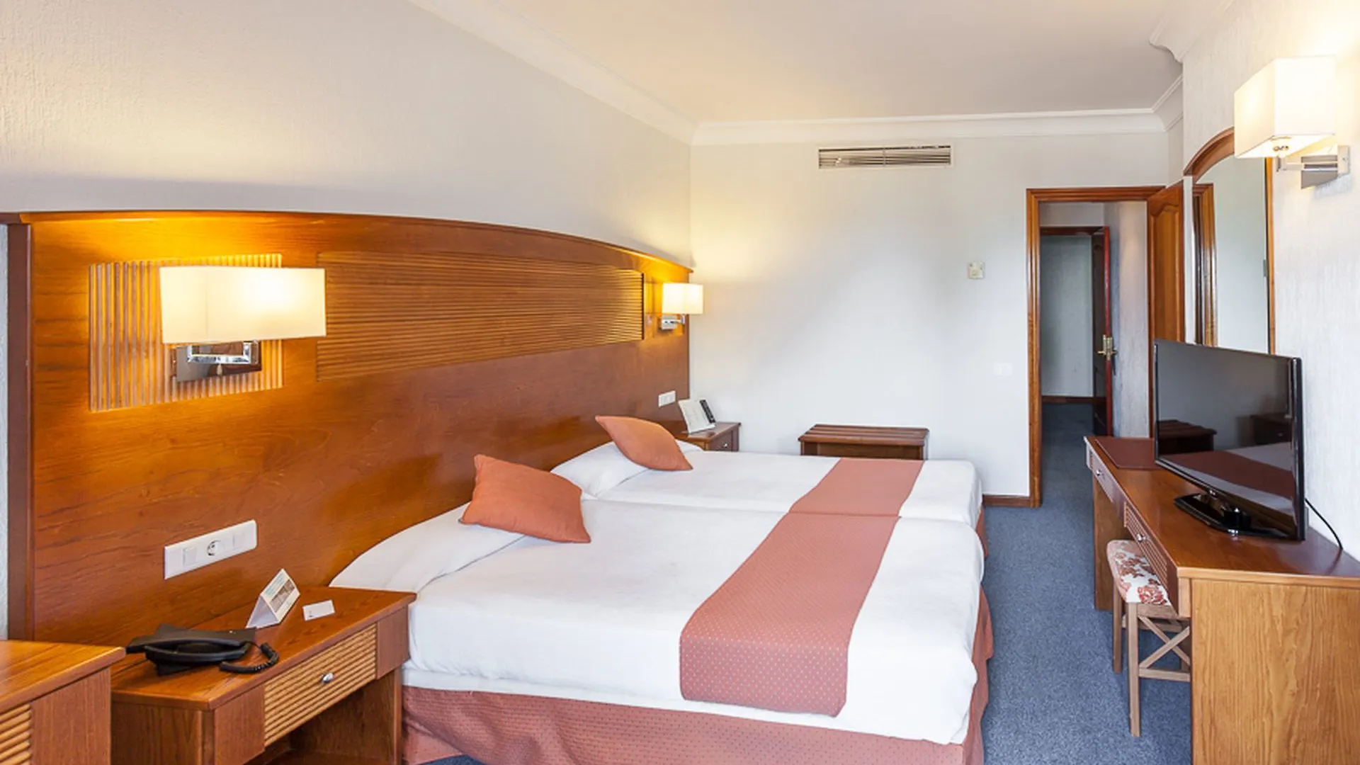 Hotel Lancelot Arrecife  3*, Arrecife (Lanzarote)