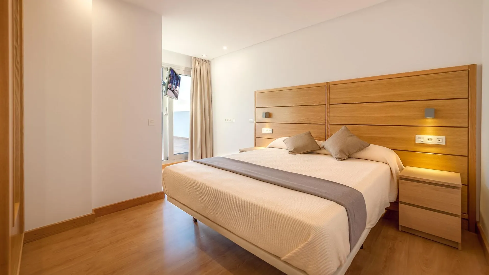 Hotel Lancelot Arrecife  3*, Arrecife (Lanzarote) Spain